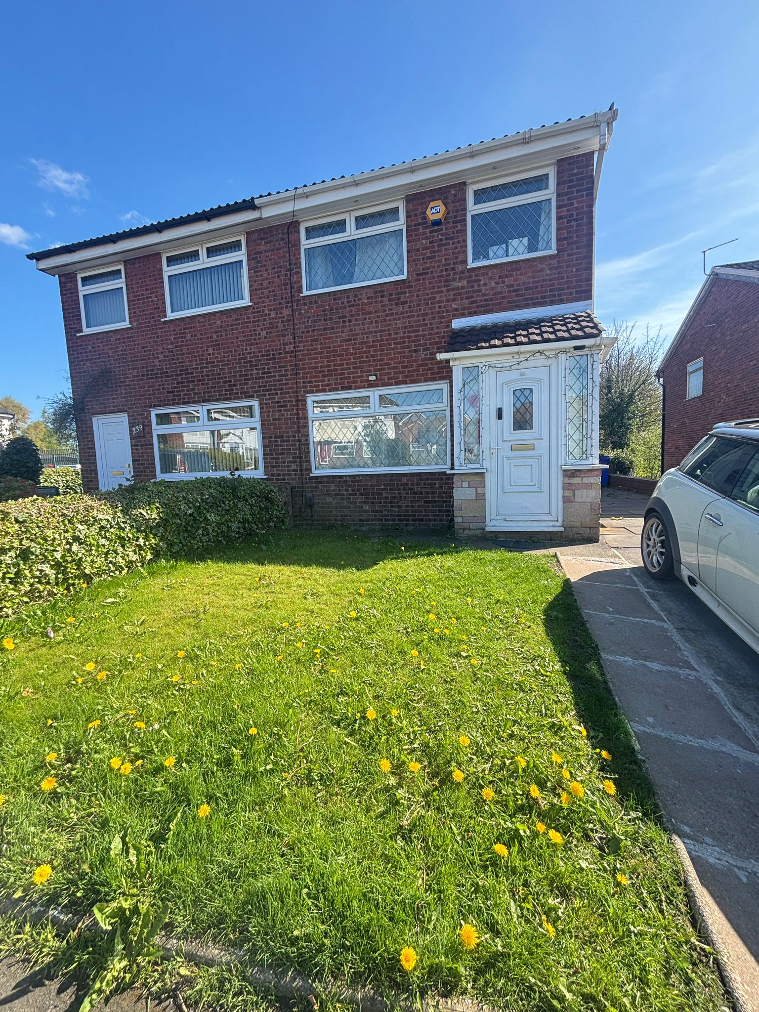 3 bed Property for rent in Failsworth. From PropertyLoop