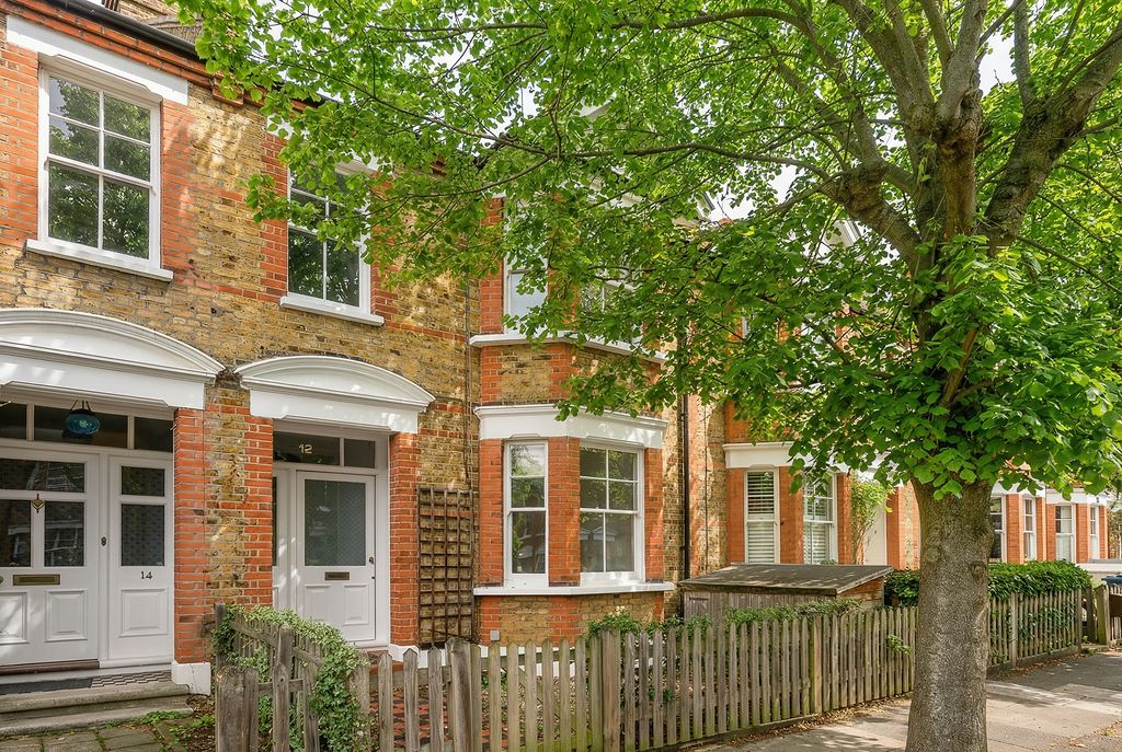 4 bed Terraced for rent in Wimbledon. From PropertyLoop
