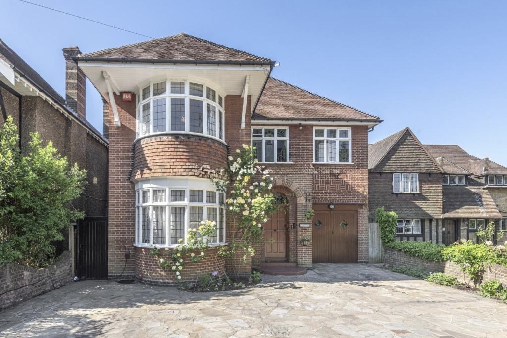 5 bed Property for rent in Southgate. From PropertyLoop 5 bed Property for rent in Southgate. From PropertyLoop