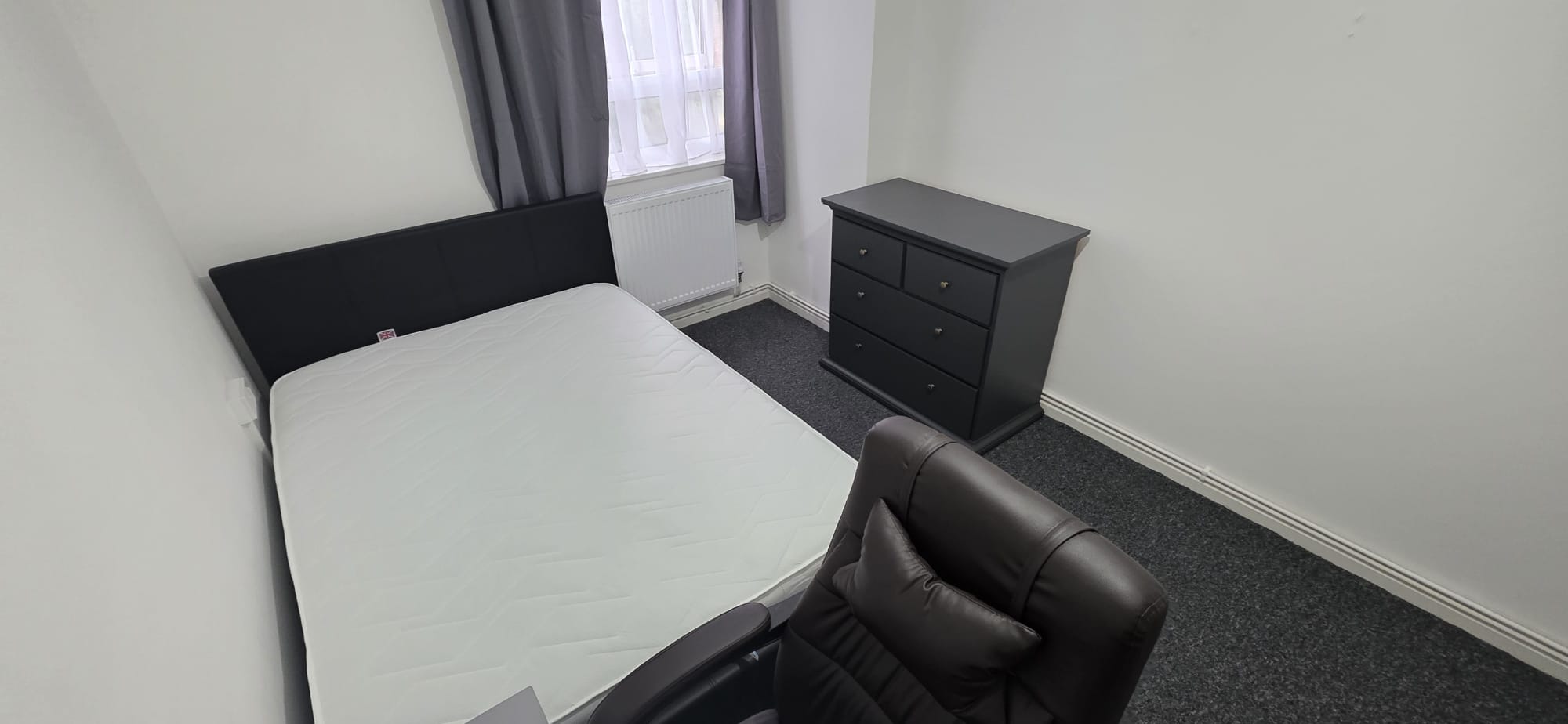 1 bed Room for rent in Poplar. From PropertyLoop 1 bed Room for rent in Poplar. From PropertyLoop