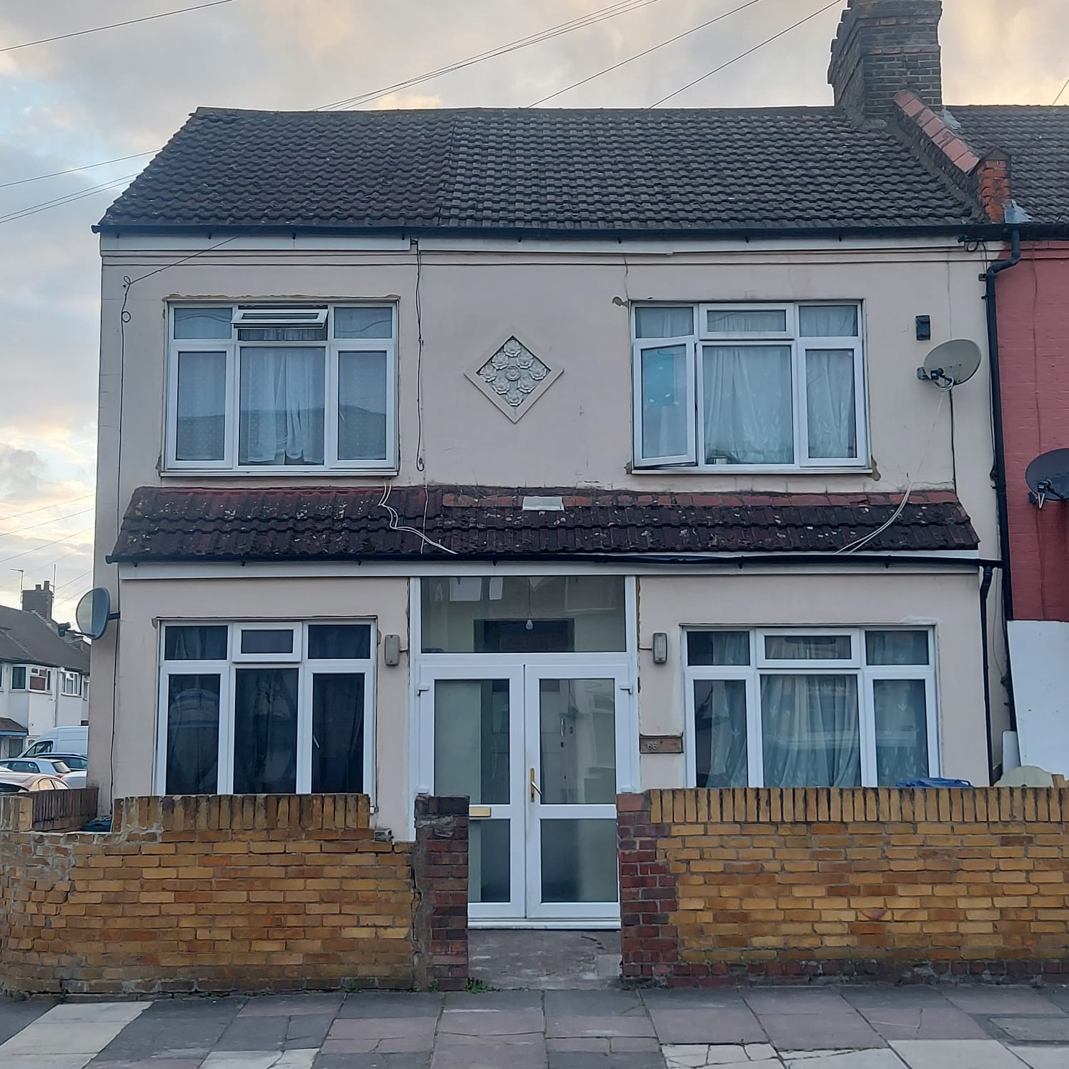 5 bed End Terraced House for rent in Southall. From PropertyLoop 5 bed End Terraced House for rent in Southall. From PropertyLoop