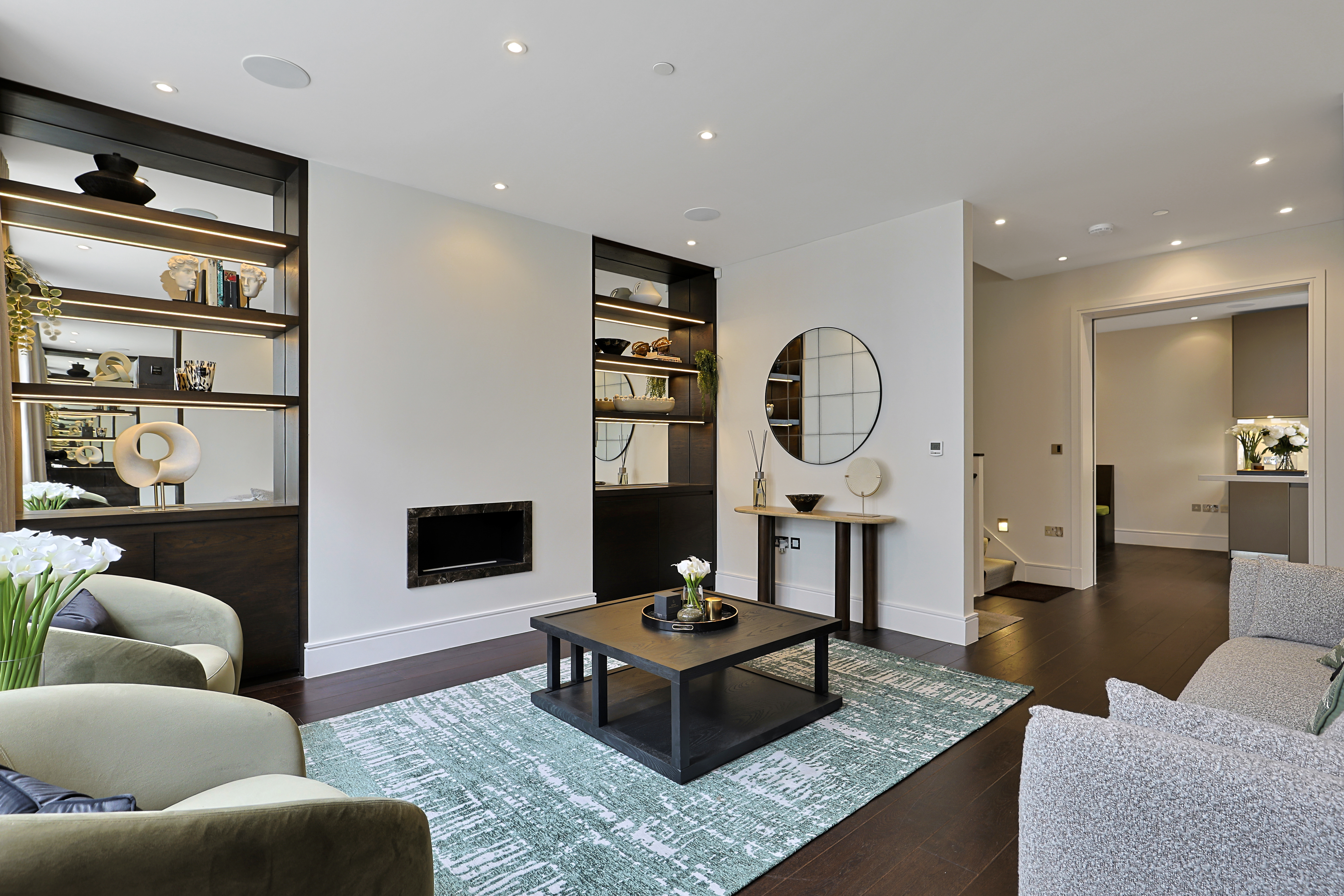 5 bed Terraced for rent in Chelsea. From PropertyLoop