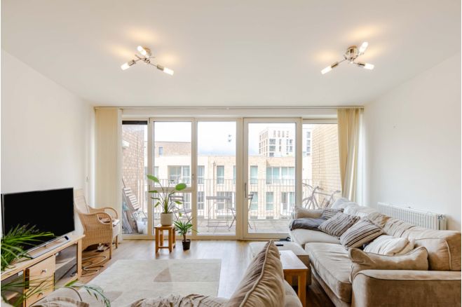 2 bed Loft Apartment for rent in Bow. From PropertyLoop