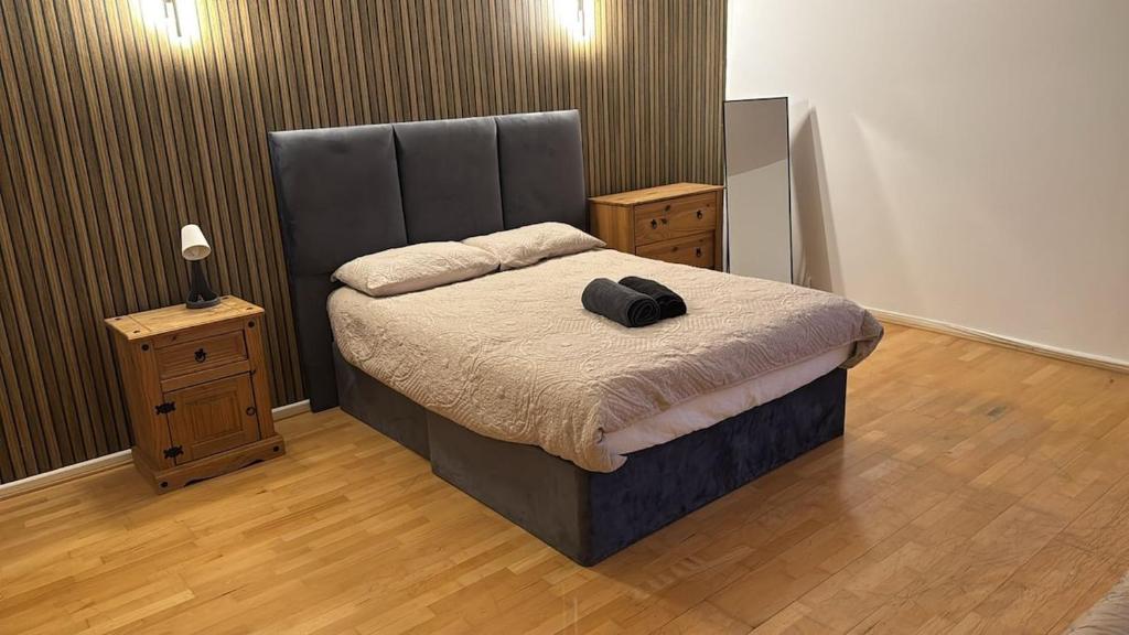 3 bed Loft Apartment for rent in Croydon. From PropertyLoop