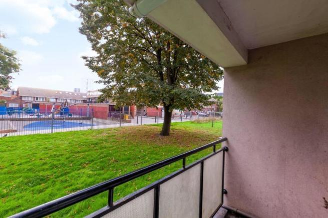 4 bed Loft Apartment for rent in Stepney. From PropertyLoop