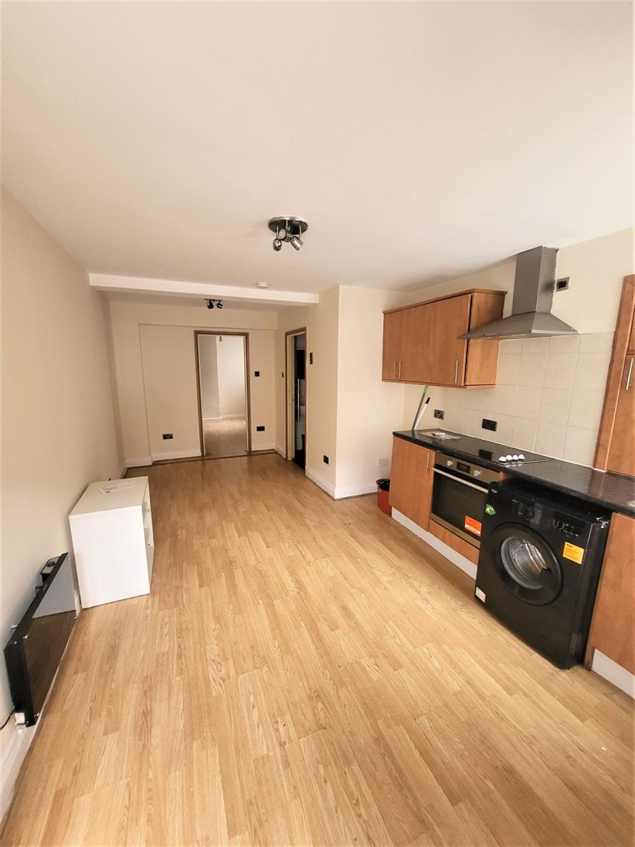 1 bed Apartment for rent in Hyde. From Property Market Hub