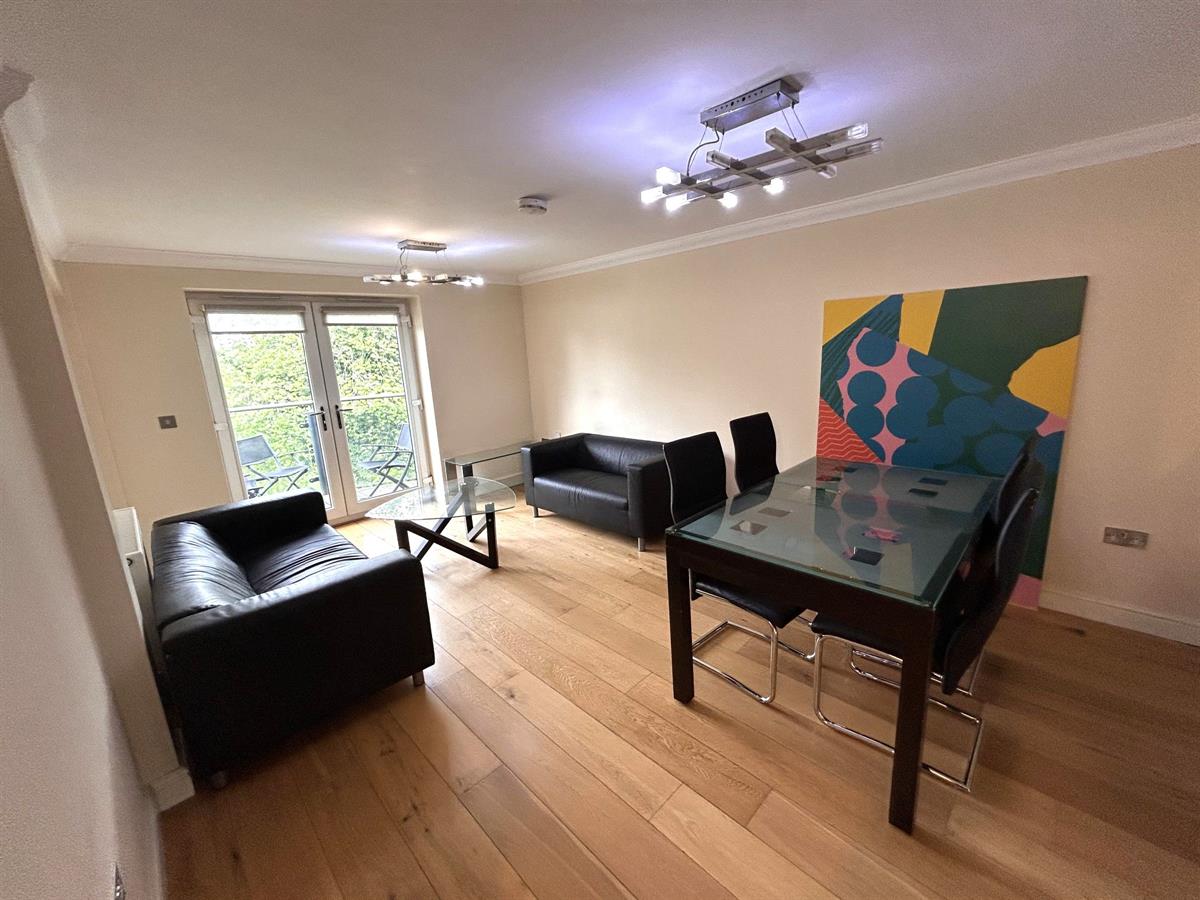 3 bed Apartment for rent in Stretford. From Property Market Hub