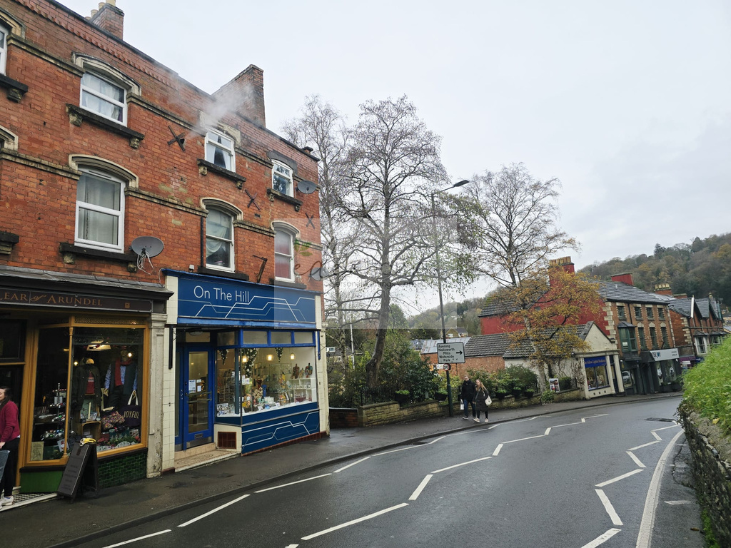 2 bed 1st Floor Flat for rent in Stroud. From Eden Homes 2 bed 1st Floor Flat for rent in Stroud. From Eden Homes