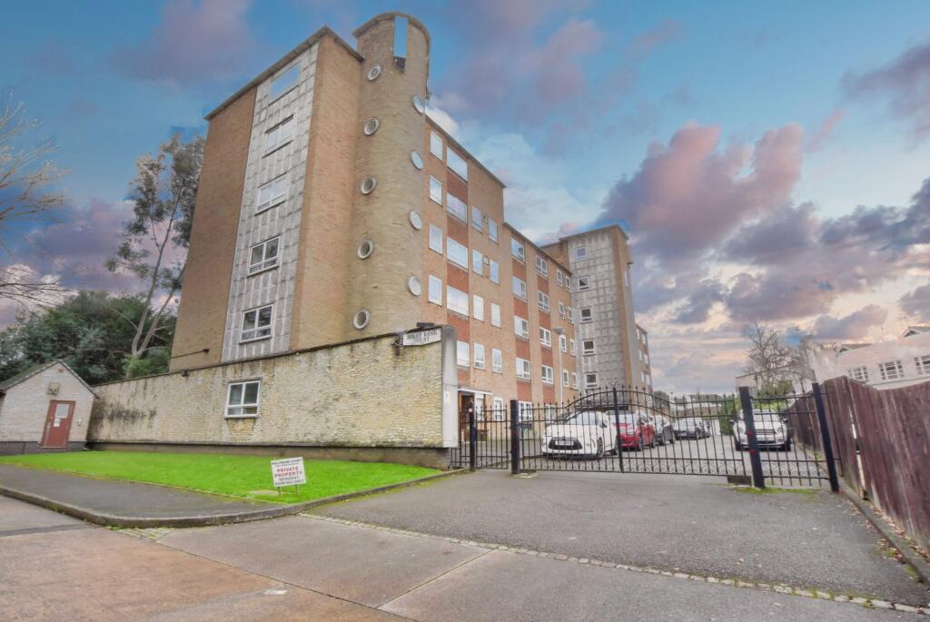 2 bed 1st Floor Flat for rent in Leicester. From Knightsbridge Estate Agents & Valuers - Leicester 2 bed 1st Floor Flat for rent in Leicester. From Knightsbridge Estate Agents & Valuers - Leicester