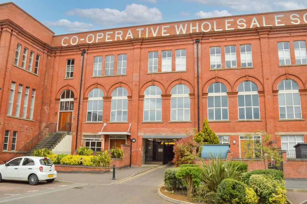 4 bed Town House for rent in Leicester. From Knightsbridge Estate Agents & Valuers - Leicester