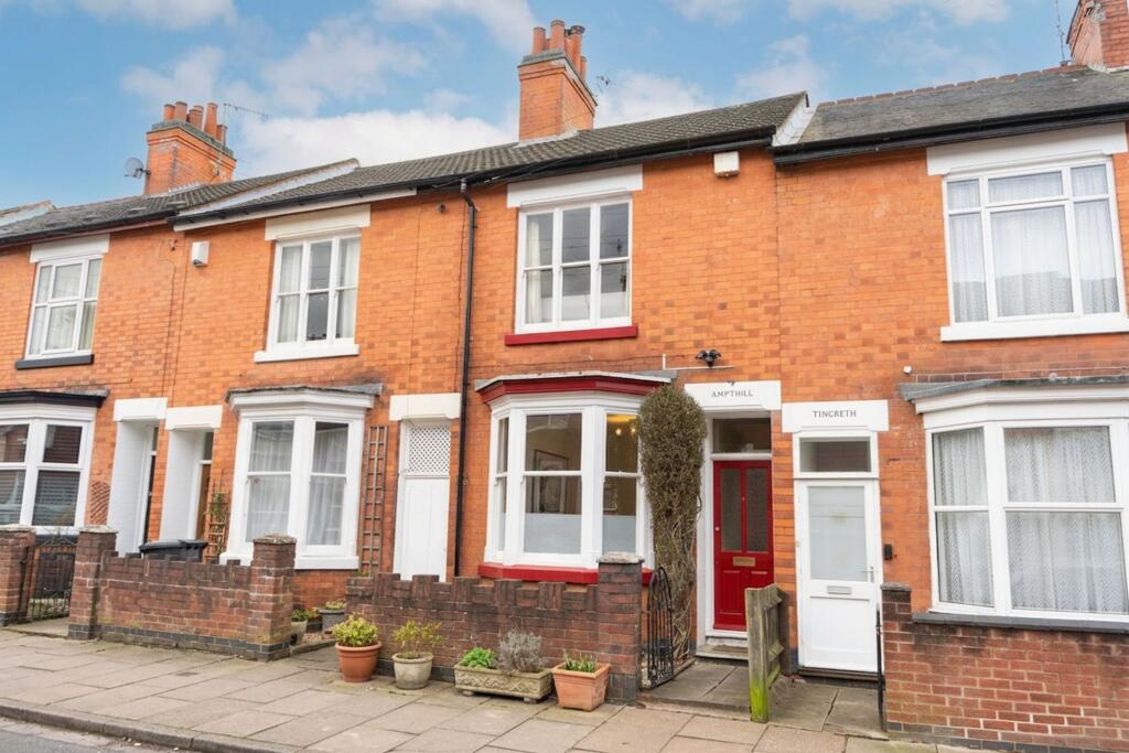 2 bed Mid Terraced House for rent in Leicester. From Knightsbridge Estate Agents & Valuers - Leicester