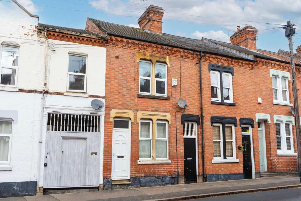 1 bed 1st Floor Flat for rent in Leicester. From Knightsbridge Estate Agents & Valuers - Leicester