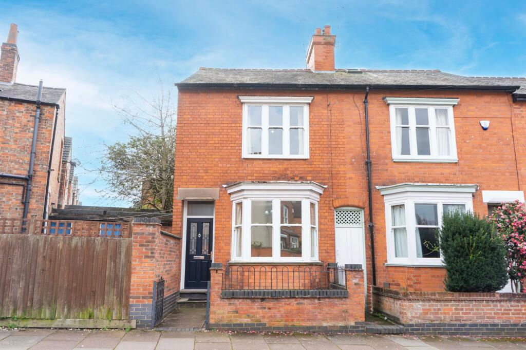 3 bed End of Terrace for rent in Leicester. From Knightsbridge Estate Agents & Valuers - Leicester