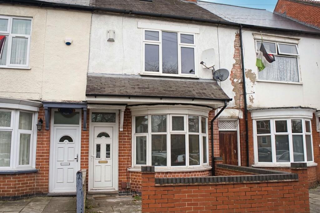 4 bed Mid Terraced House for rent in Leicester. From Knightsbridge Estate Agents & Valuers - Leicester