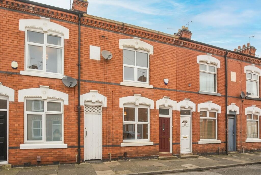 2 bed Mid Terraced House for rent in Leicester. From Knightsbridge Estate Agents & Valuers - Leicester