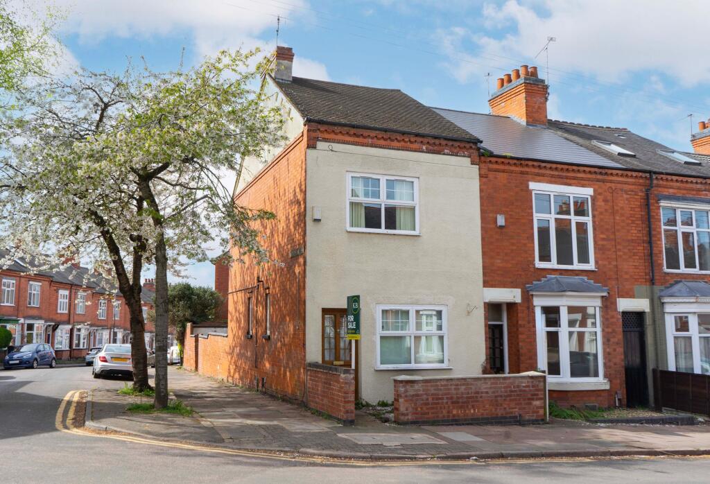 3 bed End of Terrace for rent in Stoughton. From Knightsbridge Estate Agents & Valuers - Leicester