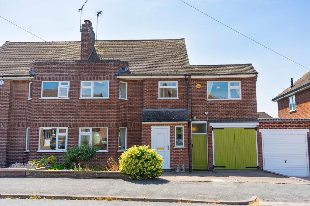 4 bed Semi Detached for rent in Stoughton. From Knightsbridge Estate Agents & Valuers - Leicester 4 bed Semi Detached for rent in Stoughton. From Knightsbridge Estate Agents & Valuers - Leicester