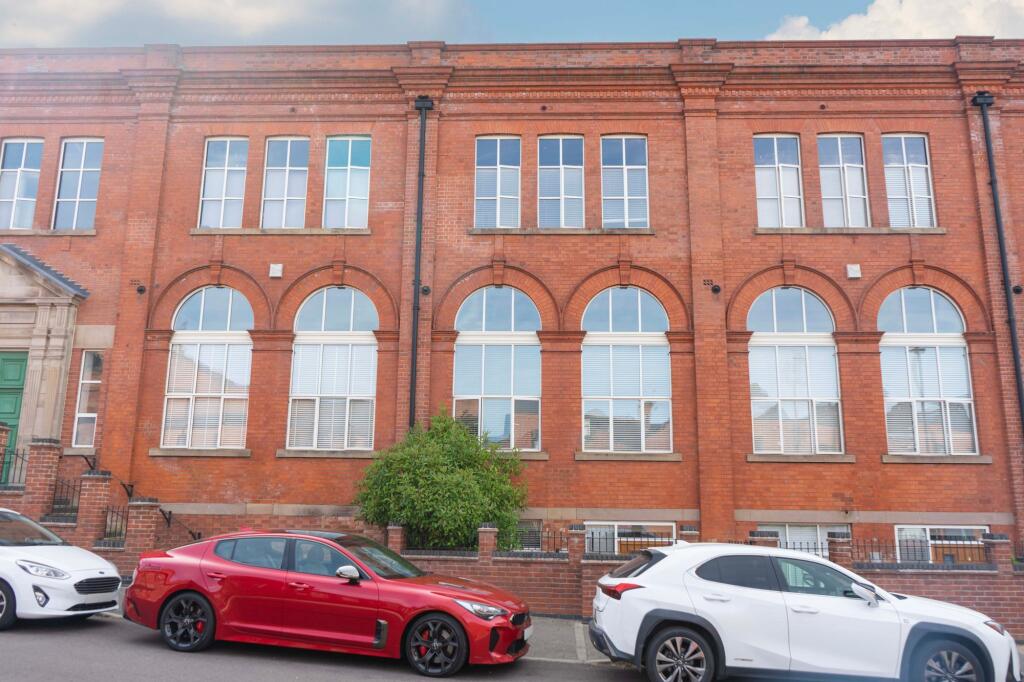 3 bed Town House for rent in Leicester. From Knightsbridge Estate Agents & Valuers - Leicester 3 bed Town House for rent in Leicester. From Knightsbridge Estate Agents & Valuers - Leicester