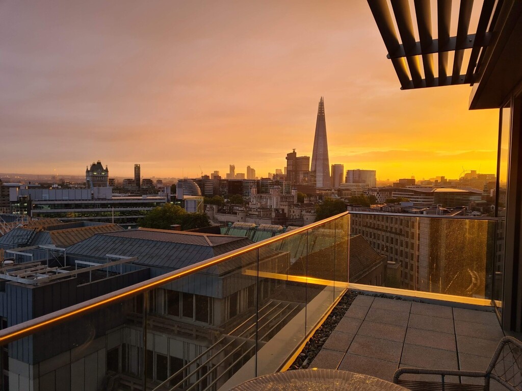 2 bed Apartment for rent in London. From V-Matrix 