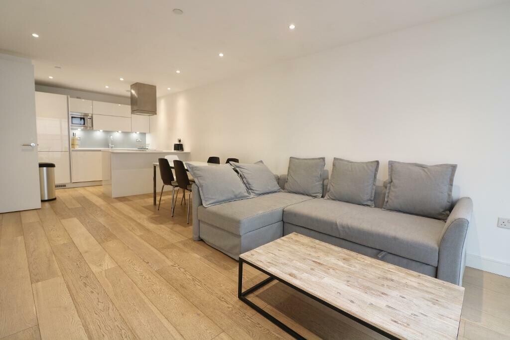 2 bed Apartment for rent in London. From V-Matrix 