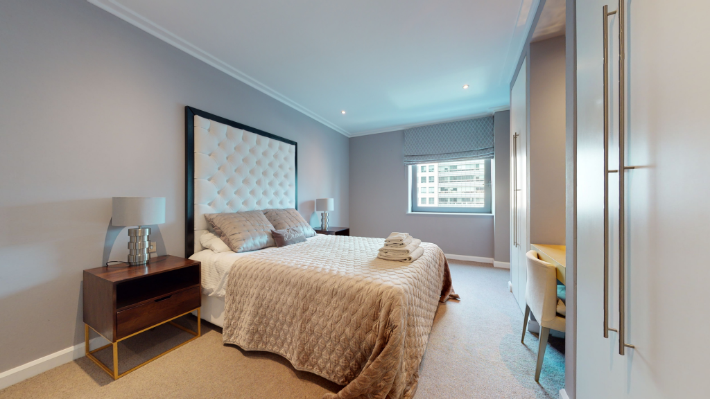 3 bed Room for rent in London. From PropertyLoop - Sales