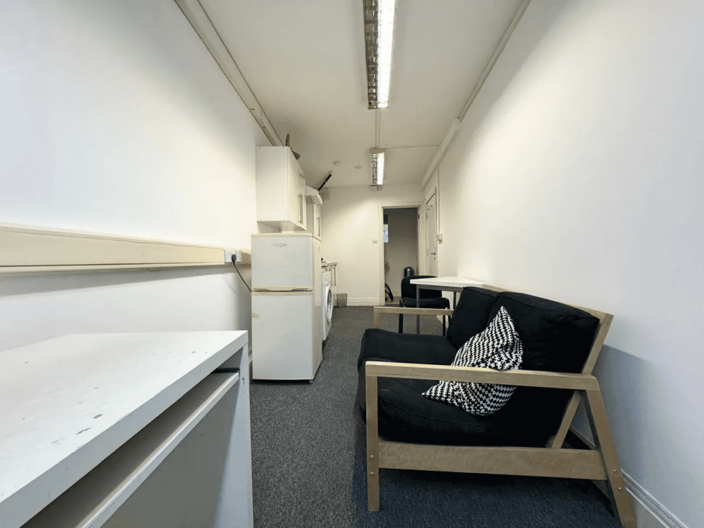 0 bed Apartment for rent in London. From PropertyLoop - Sales