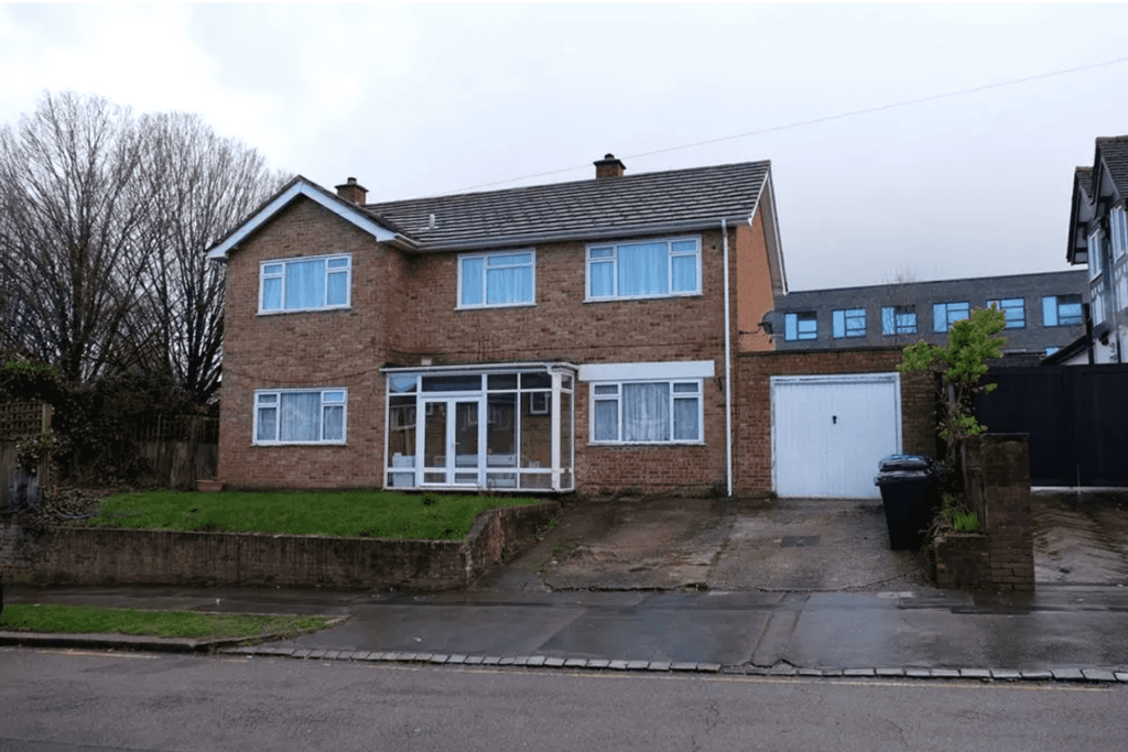 5 bed End Terraced House for rent in Croydon. From PropertyLoop - Sales 5 bed End Terraced House for rent in Croydon. From PropertyLoop - Sales