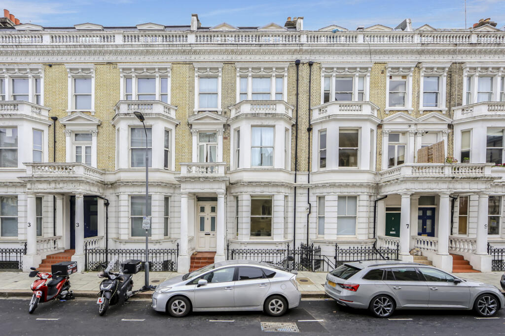 2 bed Apartment for rent in London. From The Agency UK - Covering Nationwide