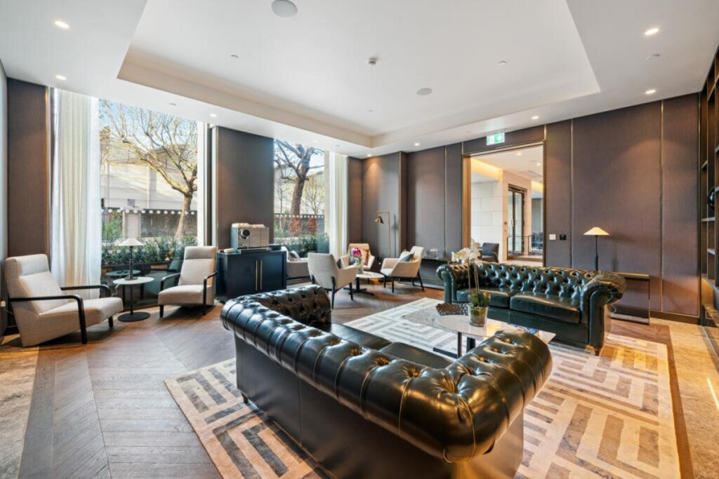 2 bed Apartment for rent in London. From The Agency UK - Covering Nationwide