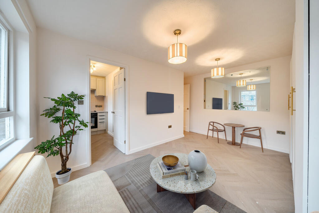 0 bed Studio for rent in London. From The Agency UK - Covering Nationwide