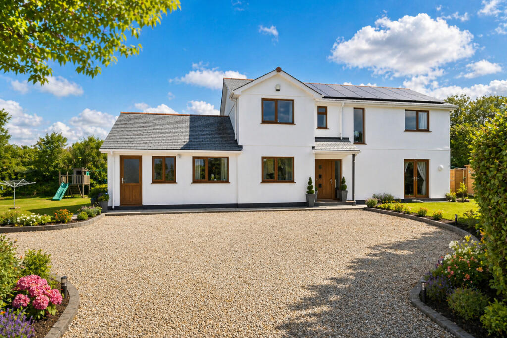 5 bed Detached for rent in Zelah. From The Agency UK - Covering Nationwide