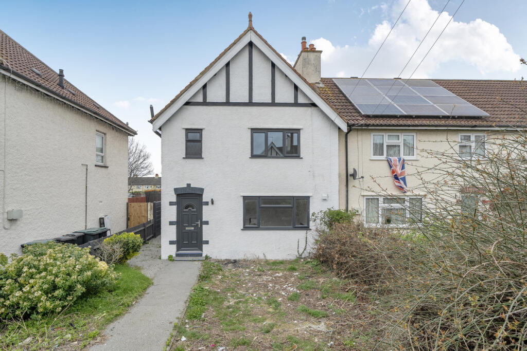 3 bed End of Terrace for rent in Gravesend. From The Agency UK - Covering Nationwide 3 bed End of Terrace for rent in Gravesend. From The Agency UK - Covering Nationwide