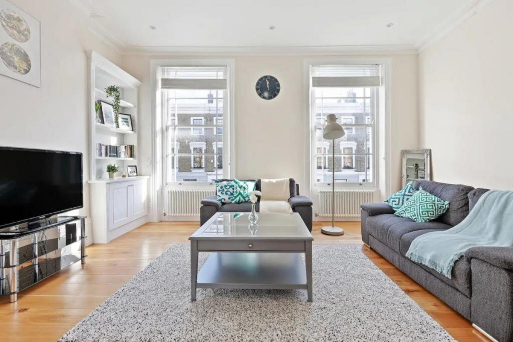4 bed Annexe for rent in London. From The Agency UK - Covering Nationwide 4 bed Annexe for rent in London. From The Agency UK - Covering Nationwide