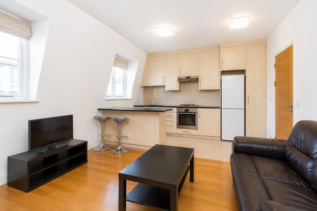 2 bed Apartment for rent in London. From The Agency UK - Covering Nationwide