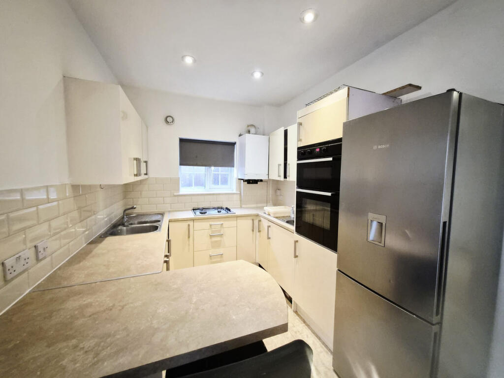 2 bed Apartment for rent in Stanmore. From The Agency UK - Covering Nationwide