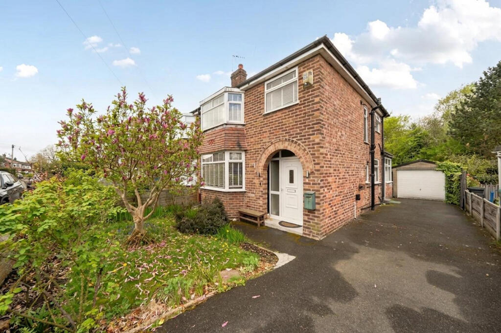 3 bed Semi Detached for rent in Manchester. From The Agency UK - Covering Nationwide 3 bed Semi Detached for rent in Manchester. From The Agency UK - Covering Nationwide