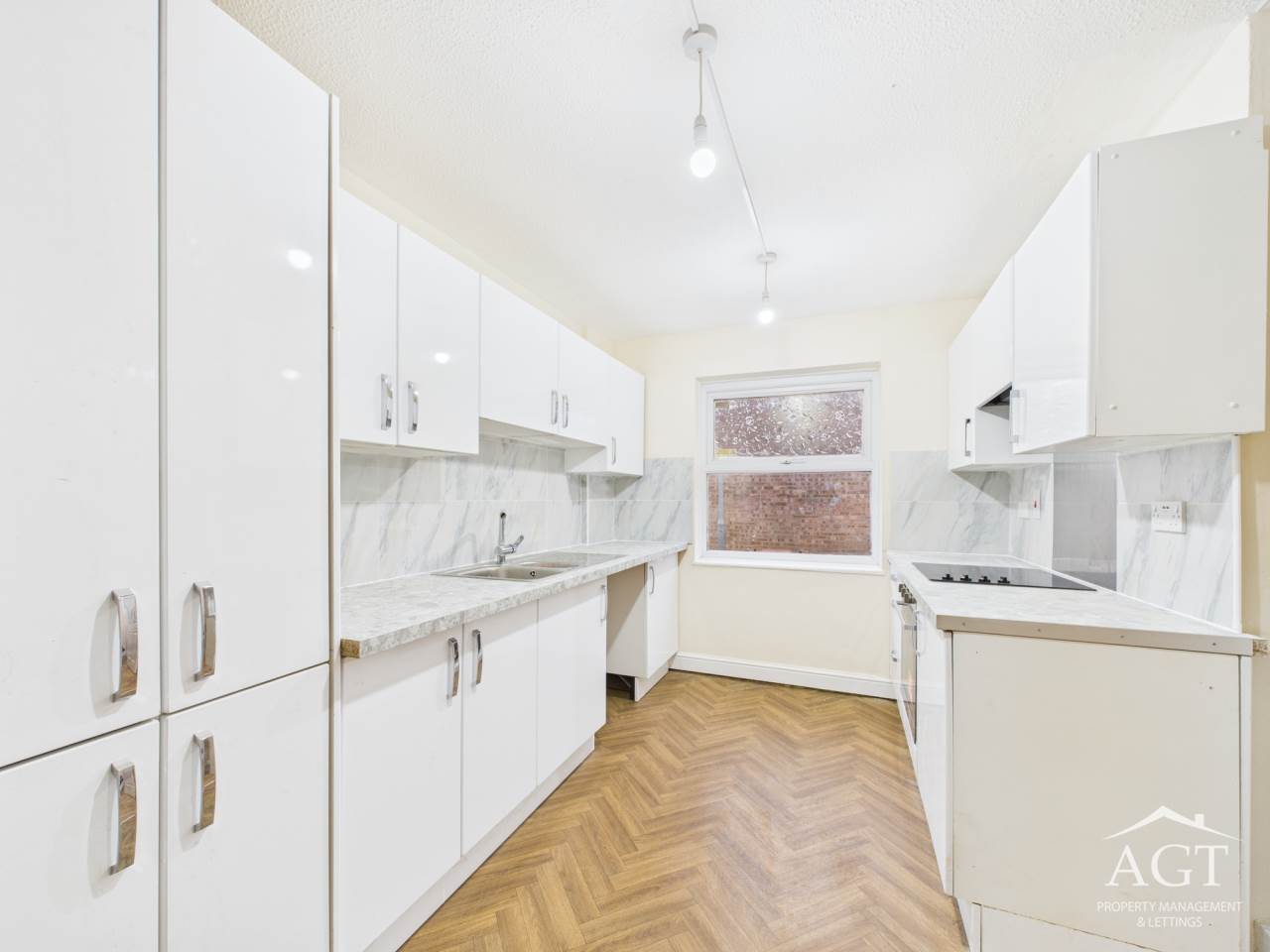 3 bed Mid Terraced House for rent in Marholm. From AGT Property Management 