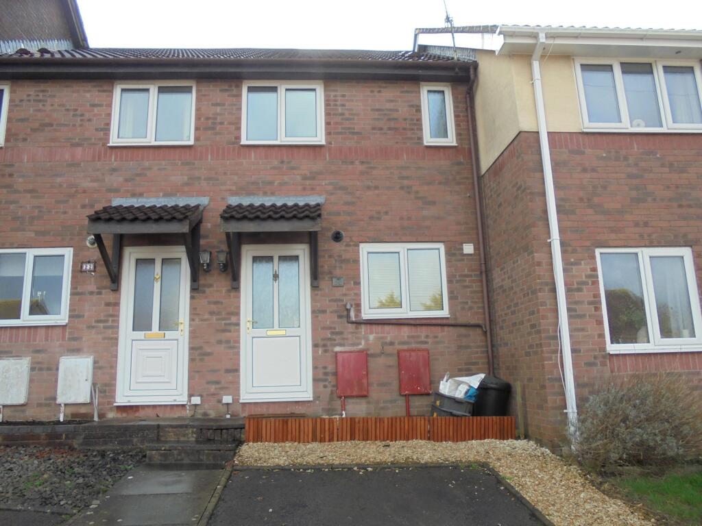2 bed Mid Terraced House for rent in Bridgend. From Gareth L. Edwards - Bridgend