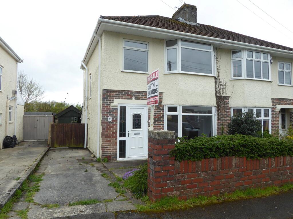 3 bed Semi Detached for rent in Bridgend. From Gareth L. Edwards - Bridgend