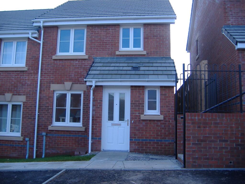 3 bed Semi Detached for rent in Tondu. From Gareth L. Edwards - Bridgend