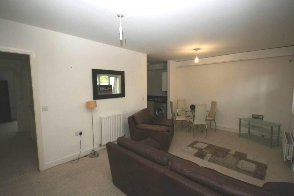 2 bed Apartment for rent in Bolton. From HLGB - Warrington 2 bed Apartment for rent in Bolton. From HLGB - Warrington
