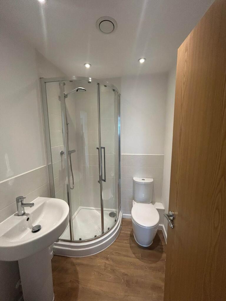 2 bed Apartment for rent in Warrington. From HLGB - Warrington