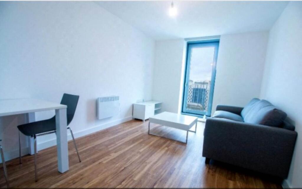 1 bed Apartment for rent in Salford. From HLGB - Warrington 1 bed Apartment for rent in Salford. From HLGB - Warrington