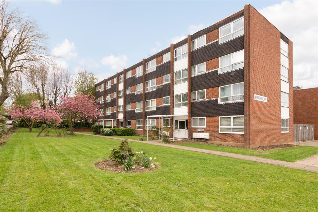 1 bed 1st Floor Flat for rent in Southgate. From Rash & Rash - London