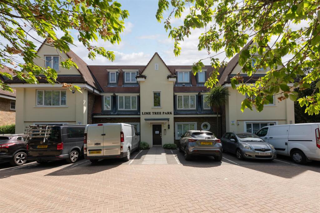2 bed House (unspecified) for rent in Southgate. From Rash & Rash - London