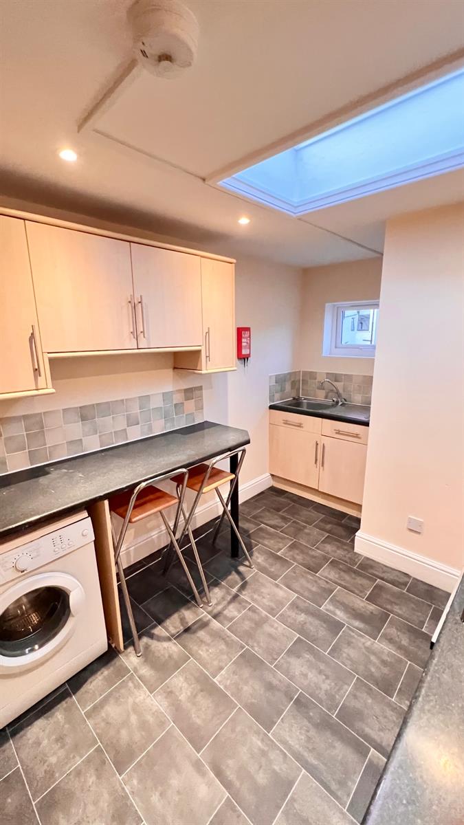 4 bed 1st Floor Flat for rent in Bristol. From Streamline Lettings - Bristol 4 bed 1st Floor Flat for rent in Bristol. From Streamline Lettings - Bristol