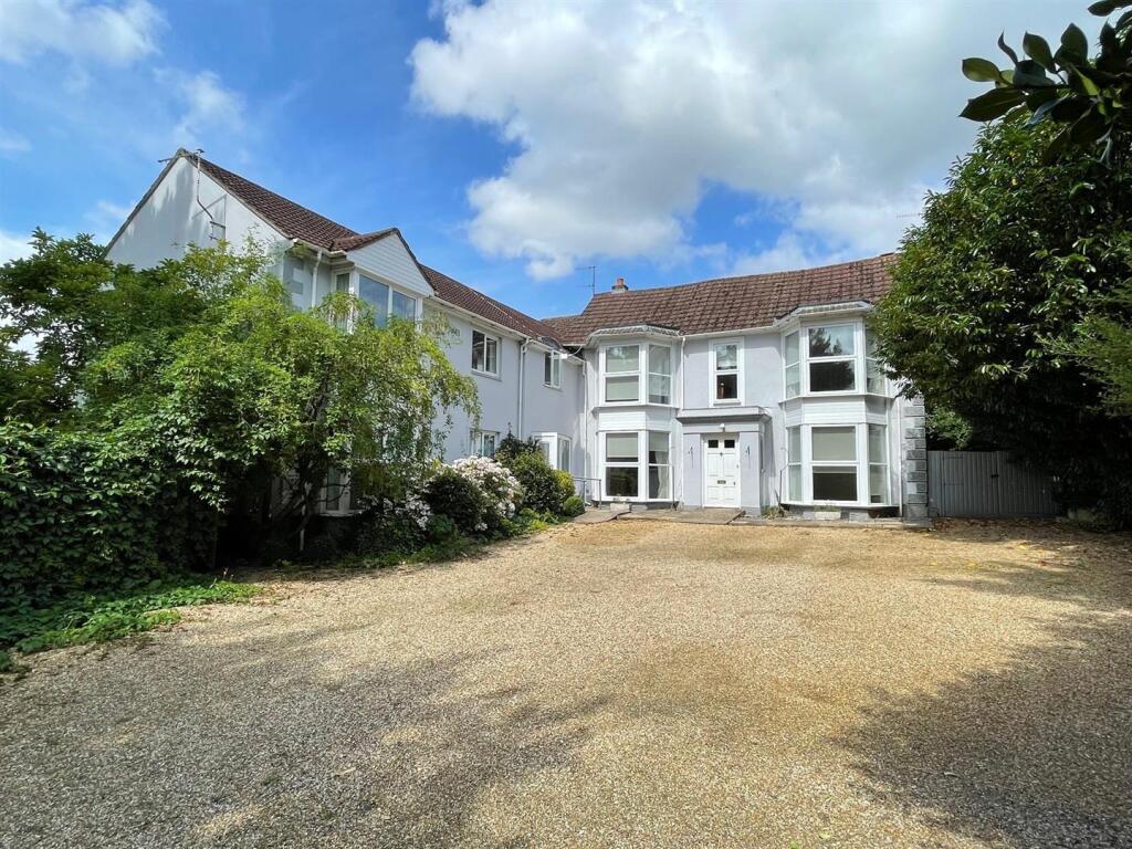 1 bed House Share for rent in Salisbury. From The Home Agency - Southampton