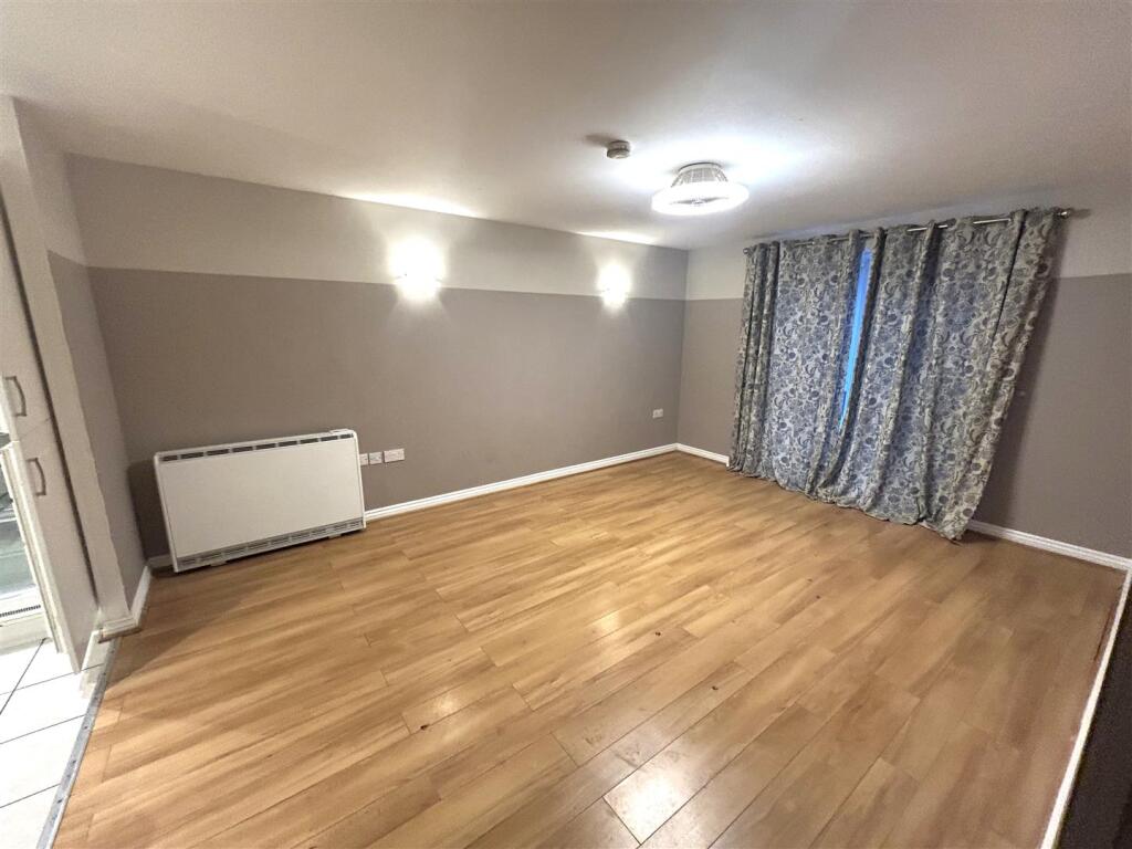 2 bed Apartment for rent in Eastleigh. From The Home Agency - Southampton