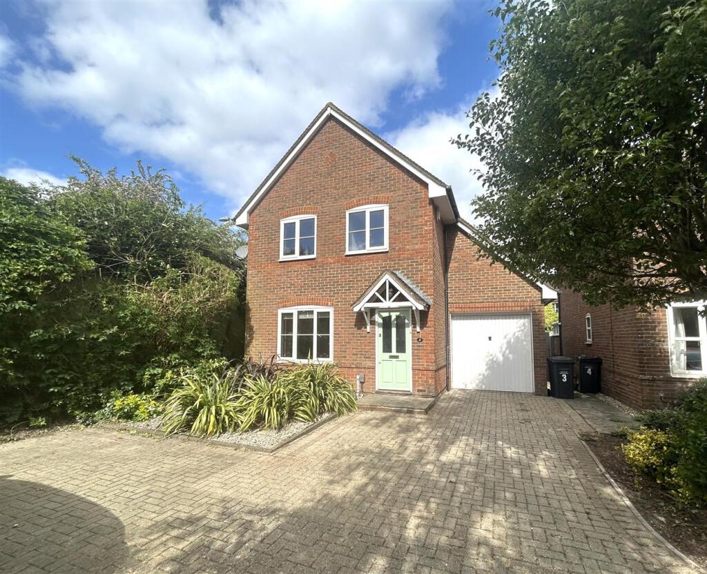 4 bed Detached for rent in Romsey. From The Home Agency - Southampton
