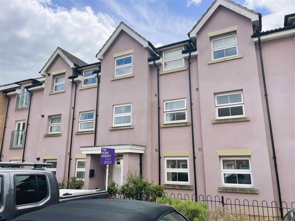2 bed Apartment for rent in Hedge End. From The Home Agency - Southampton 2 bed Apartment for rent in Hedge End. From The Home Agency - Southampton